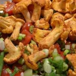 cantherellen met tomaat